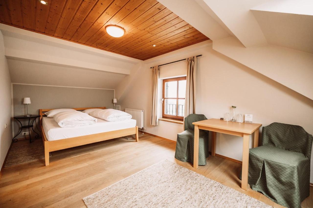Weinhotel Maitz Wolfgang Ratsch an der Weinstraße 外观 照片