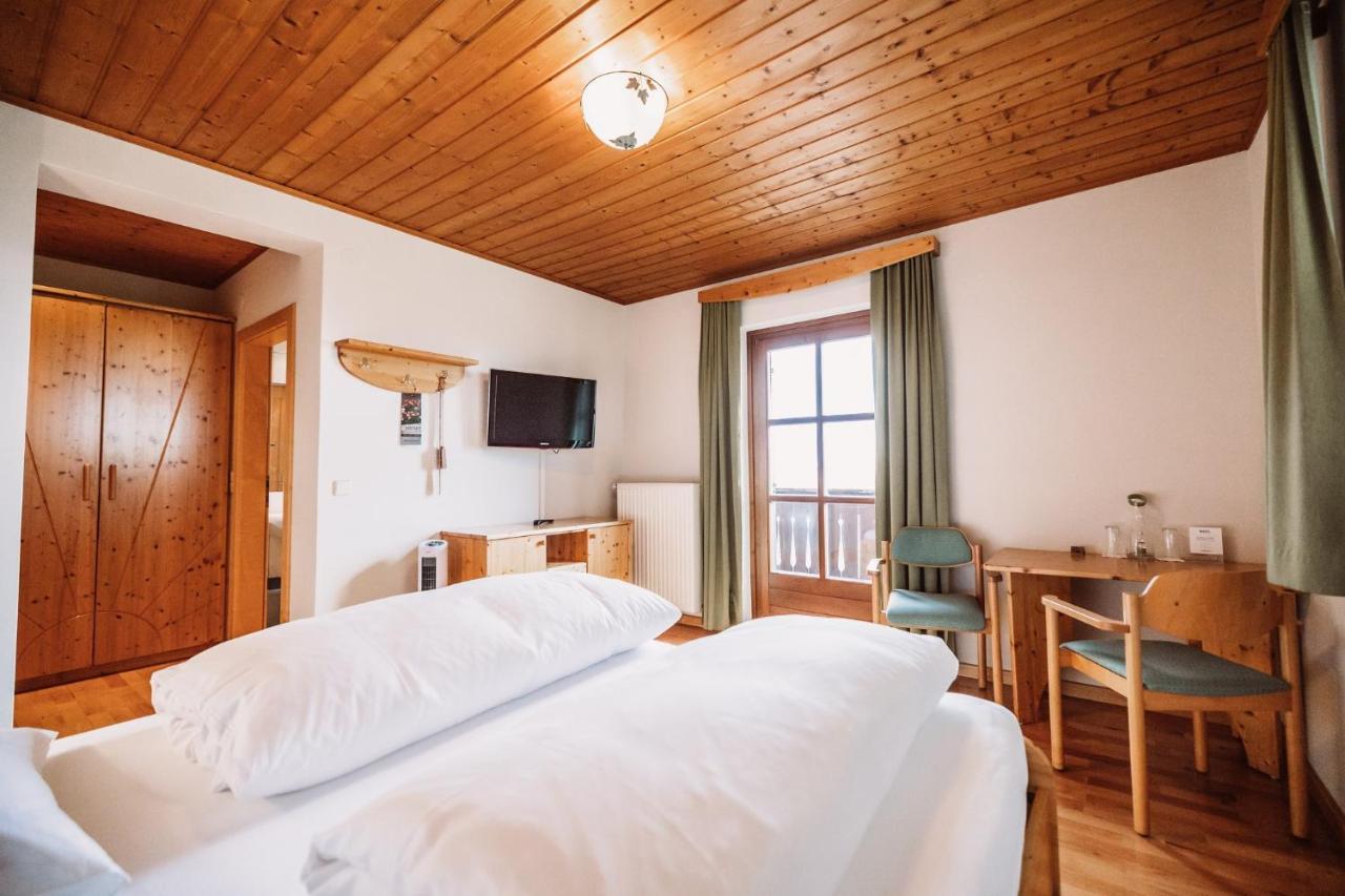 Weinhotel Maitz Wolfgang Ratsch an der Weinstraße 外观 照片