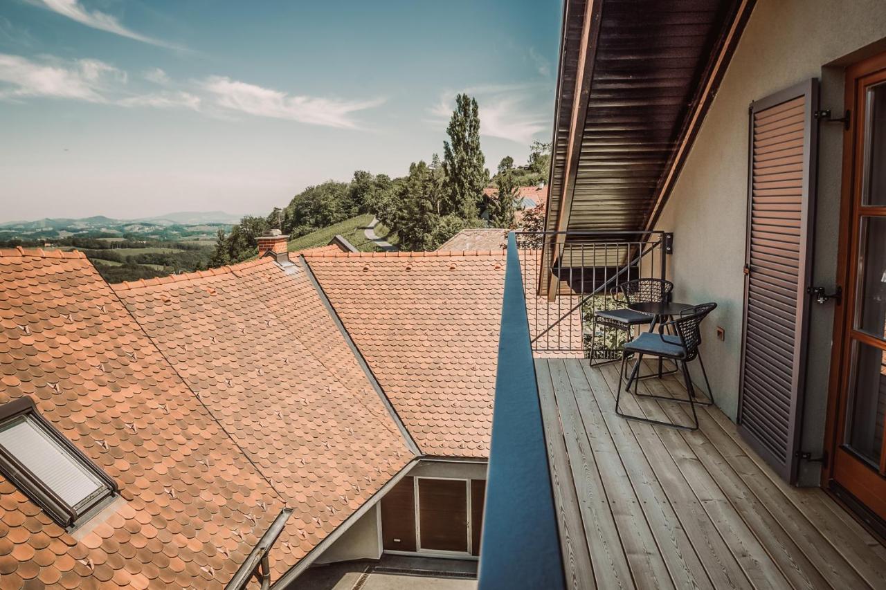Weinhotel Maitz Wolfgang Ratsch an der Weinstraße 外观 照片