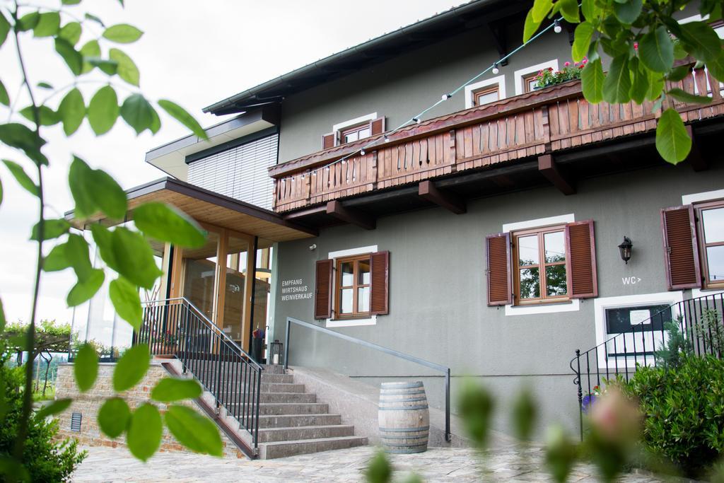 Weinhotel Maitz Wolfgang Ratsch an der Weinstraße 外观 照片
